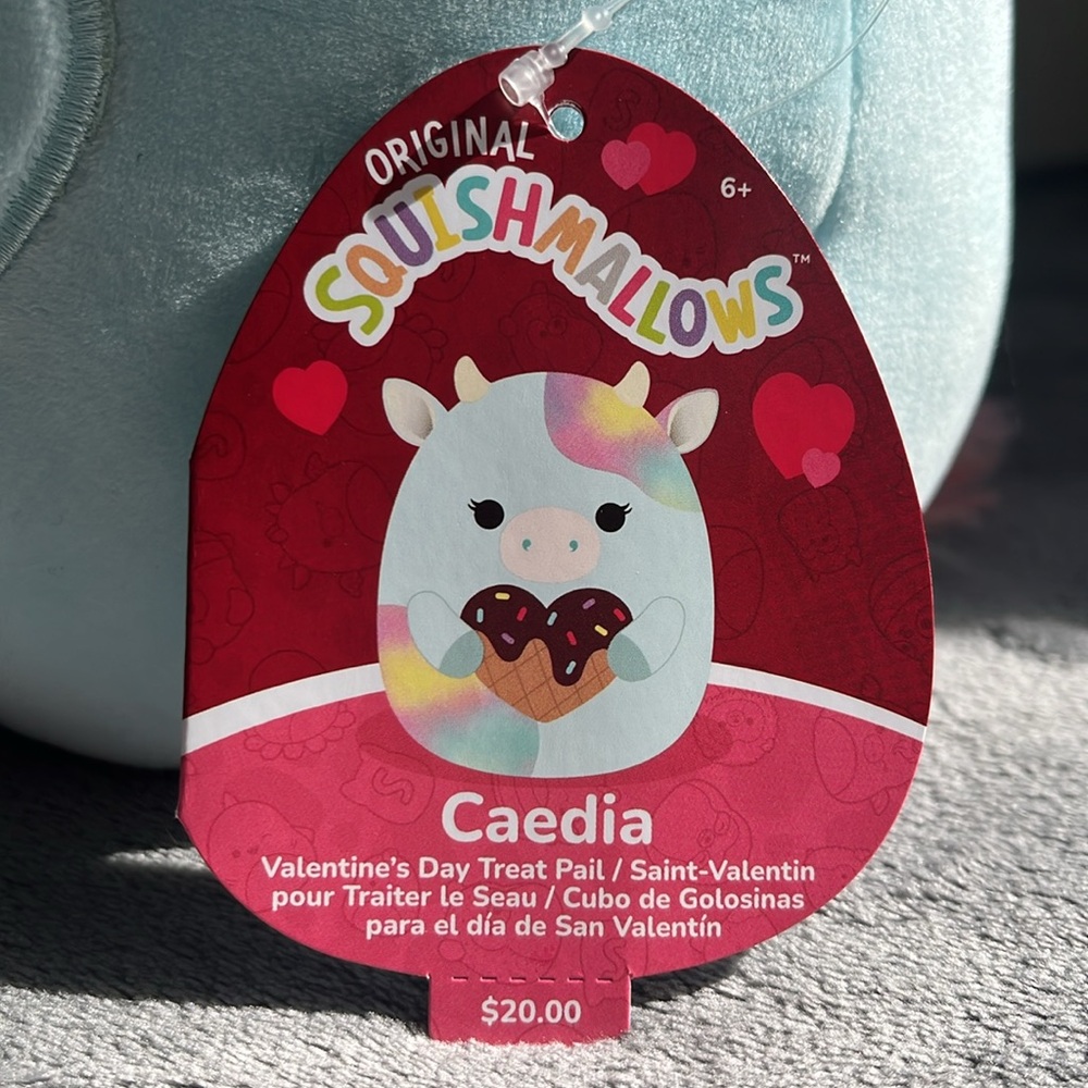Squishmallows | Caedia the Cow - Picture 6 of 6